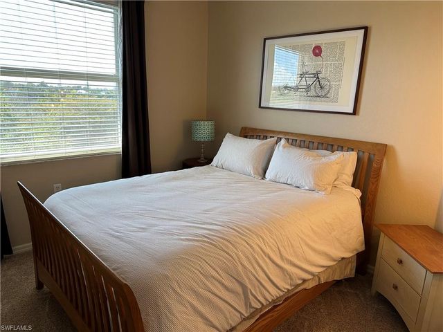 8470 Kingbird LOOP 1050, Estero, FL 33967