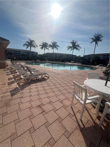 8470 Kingbird LOOP 1050, Estero, FL 33967