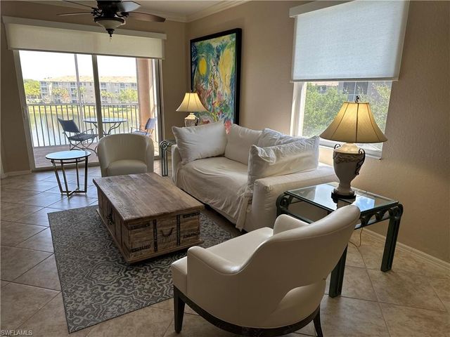 8470 Kingbird LOOP 1050, Estero, FL 33967