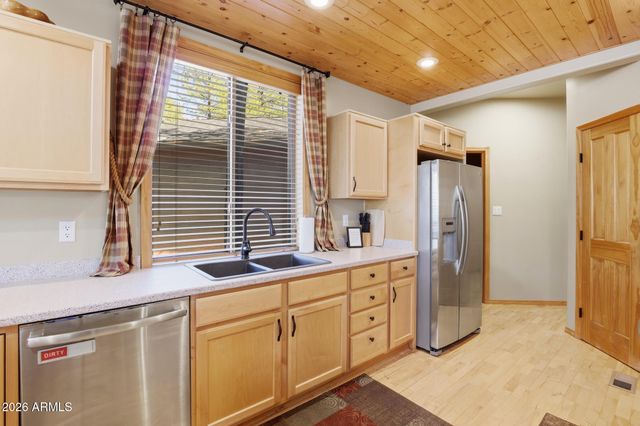 5588 W SOLITUDE TRAILS Loop, Pine, AZ 85544