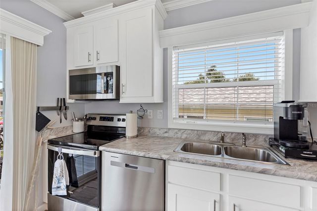 44 CROWN POINT DRIVE, Nokomis, FL 34275