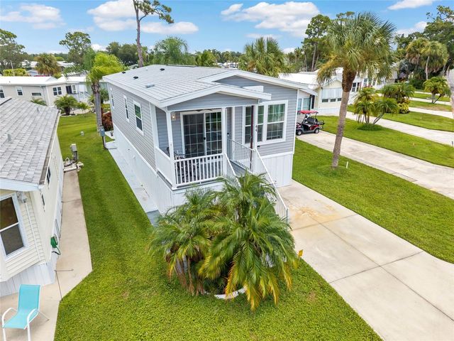 44 CROWN POINT DRIVE, Nokomis, FL 34275