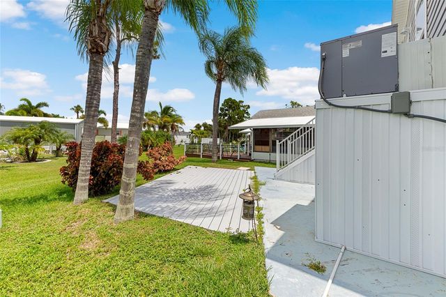 44 CROWN POINT DRIVE, Nokomis, FL 34275