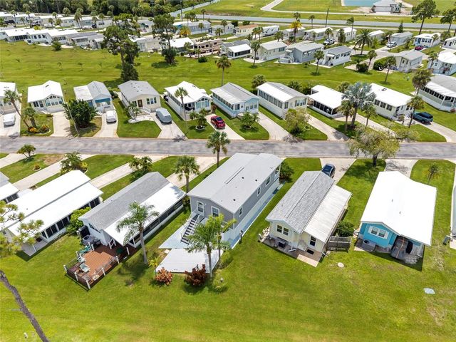 44 CROWN POINT DRIVE, Nokomis, FL 34275