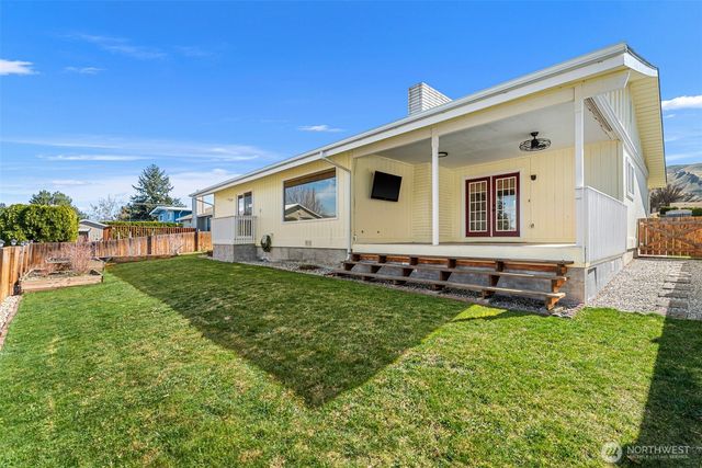 1308 Seneca Avenue S, Wenatchee, WA 98801