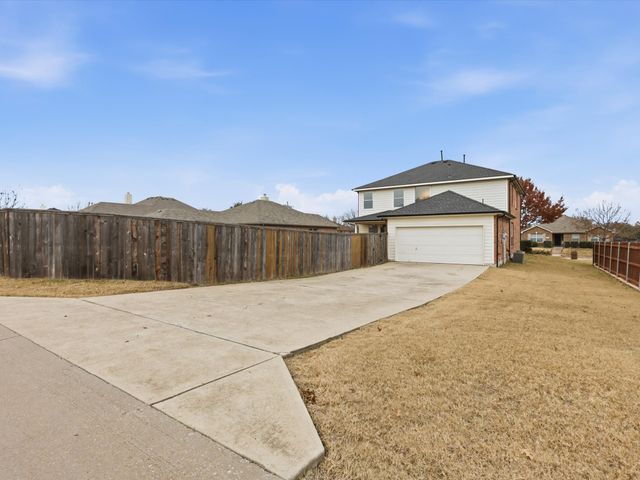 3691 Laurel Crossing Drive, Rockwall, TX 75032