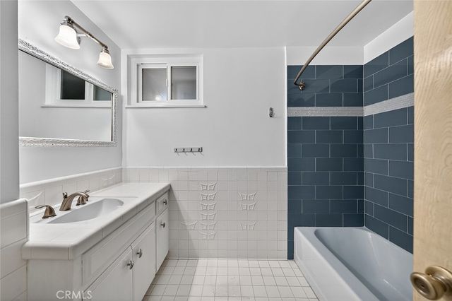 1635 E Ocean C4, Long Beach, CA 90802