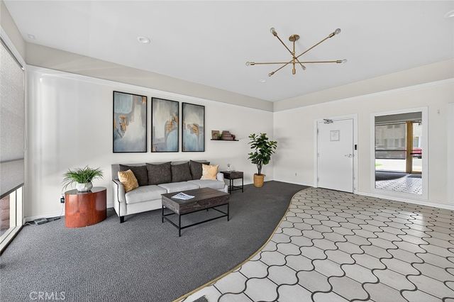 1635 E Ocean C4, Long Beach, CA 90802
