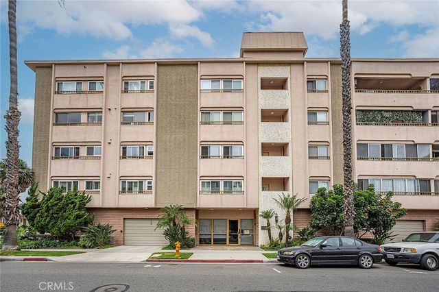 1635 E Ocean C4, Long Beach, CA 90802
