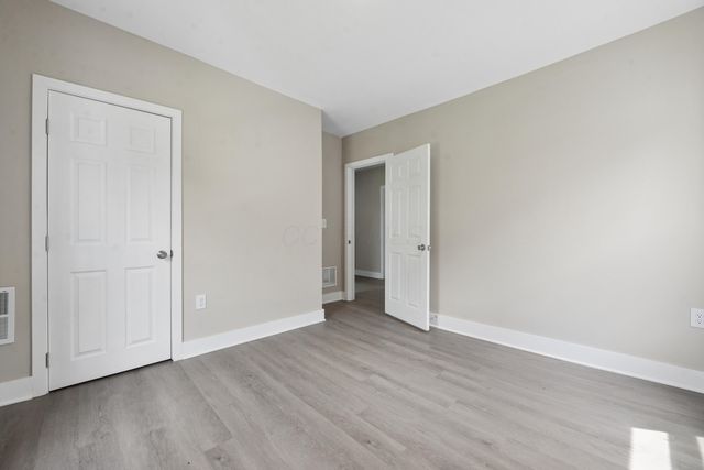 746 Sullivant Avenue, Columbus, OH 43222