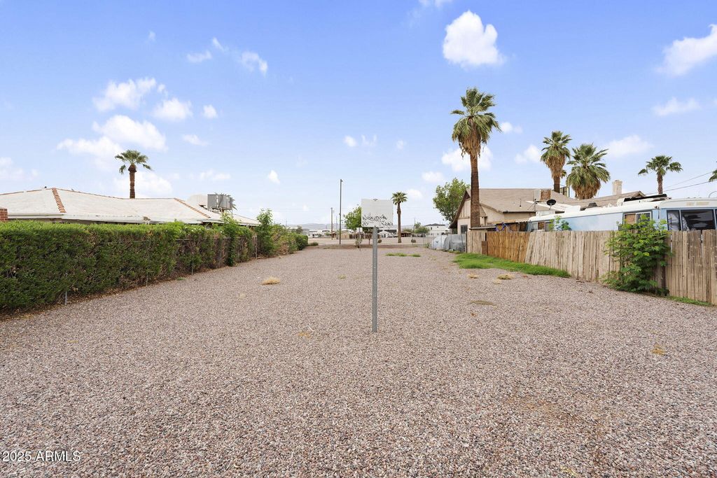 1318 E JEFFERSON Street, Phoenix, AZ 85034 — photo 5
