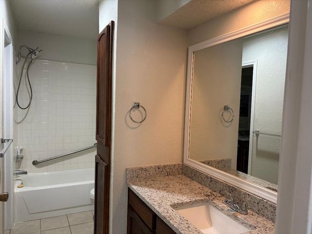 2909 Kathleen Lane, Euless, TX 76039