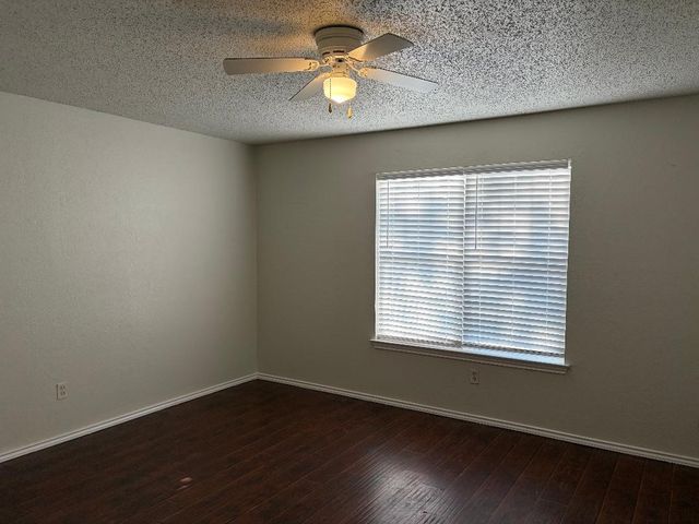 2909 Kathleen Lane, Euless, TX 76039