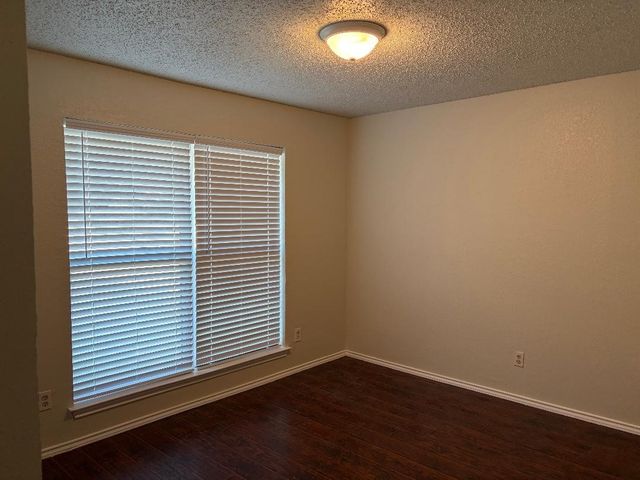 2909 Kathleen Lane, Euless, TX 76039