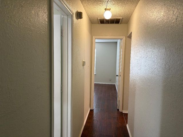2909 Kathleen Lane, Euless, TX 76039