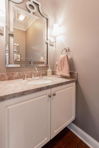 4056 James River Road, New Albany, OH 43054