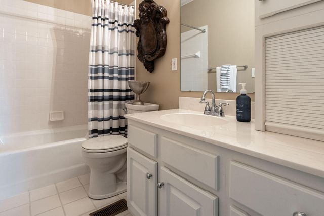 4056 James River Road, New Albany, OH 43054