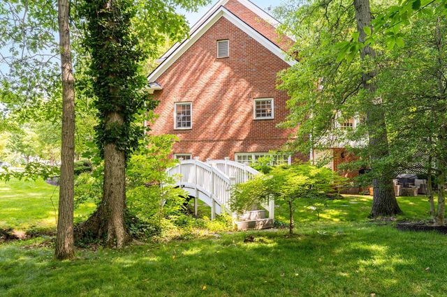 4056 James River Road, New Albany, OH 43054