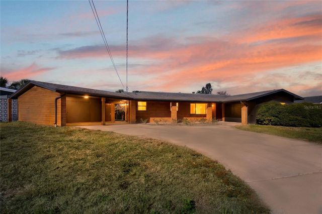 1503 CANAL COURT, Tavares, FL 32778