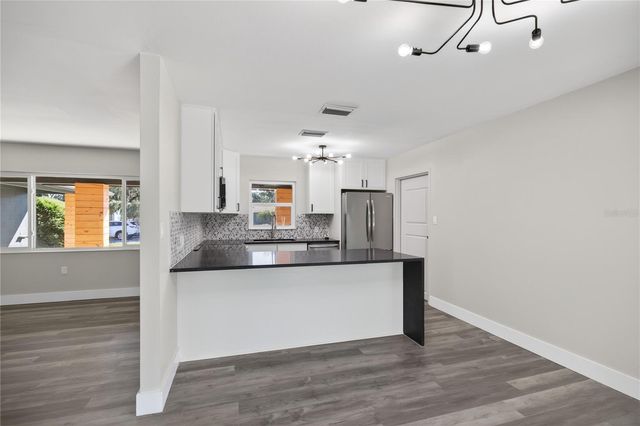 1503 CANAL COURT, Tavares, FL 32778