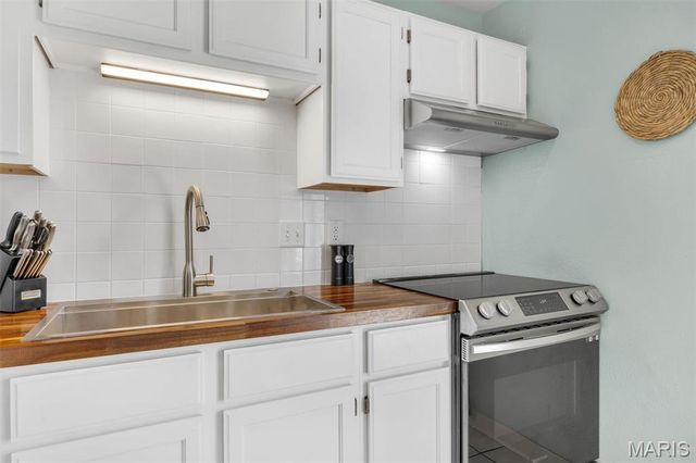 1045 Estes Drive, Florissant, MO 63031