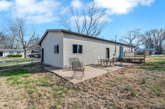 1045 Estes Drive, Florissant, MO 63031