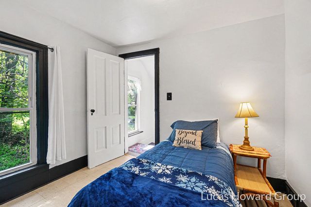 1207 Forbes Street, Kalamazoo, MI 49006