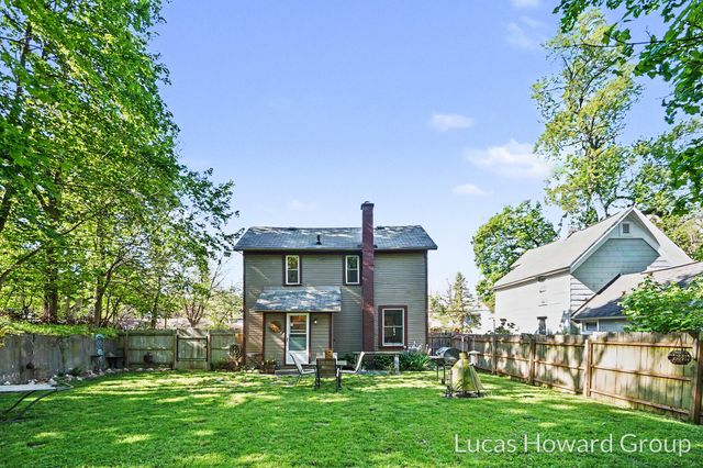1207 Forbes Street, Kalamazoo, MI 49006