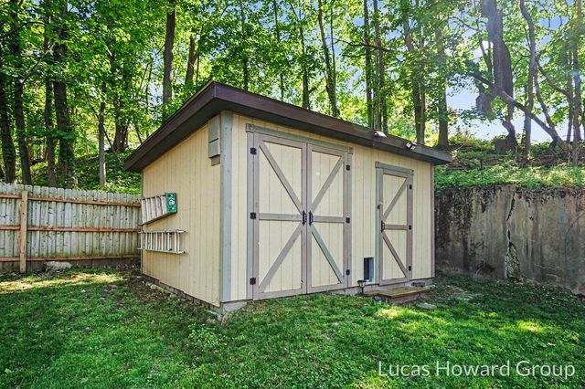1207 Forbes Street, Kalamazoo, MI 49006