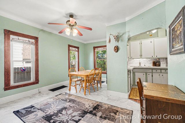 1207 Forbes Street, Kalamazoo, MI 49006