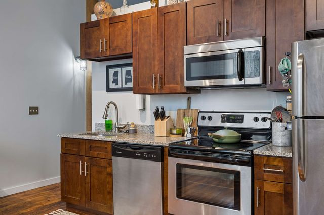 1350 Rosa L Parks Blvd Apt 335, Nashville, TN 37208