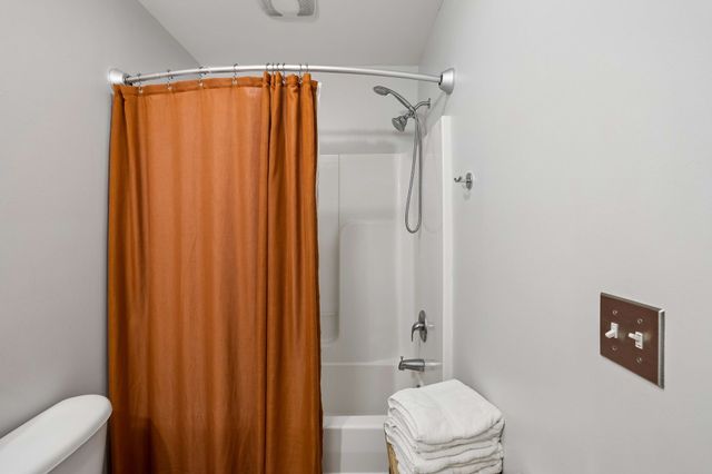 1350 Rosa L Parks Blvd Apt 335, Nashville, TN 37208