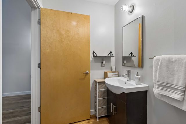 1350 Rosa L Parks Blvd Apt 335, Nashville, TN 37208
