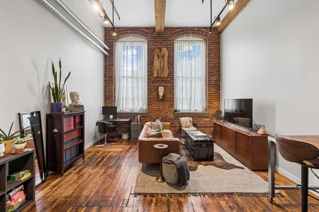 1350 Rosa L Parks Blvd Apt 335, Nashville, TN 37208