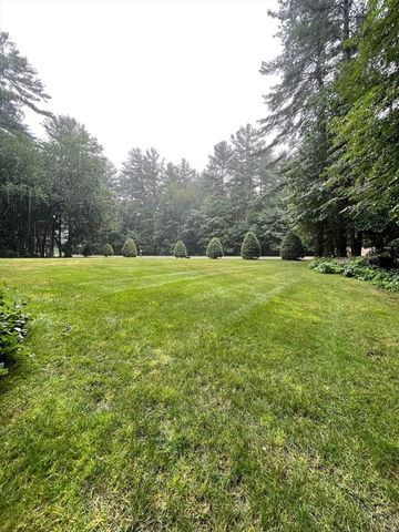 7 Village Way D, Norton, MA 02766