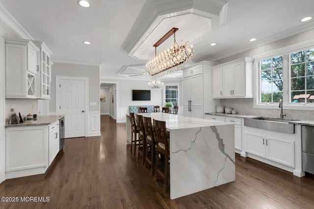 3 Bretwood Drive N, Colts Neck, NJ 07722