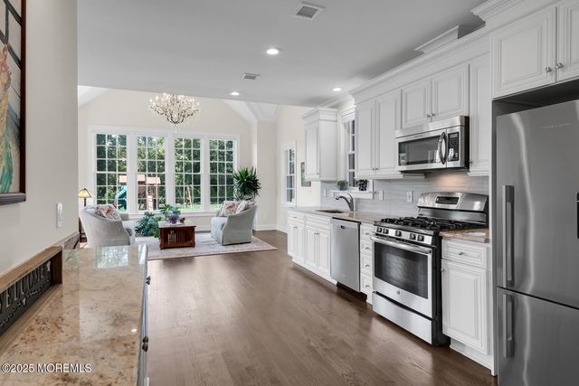 3 Bretwood Drive N, Colts Neck, NJ 07722