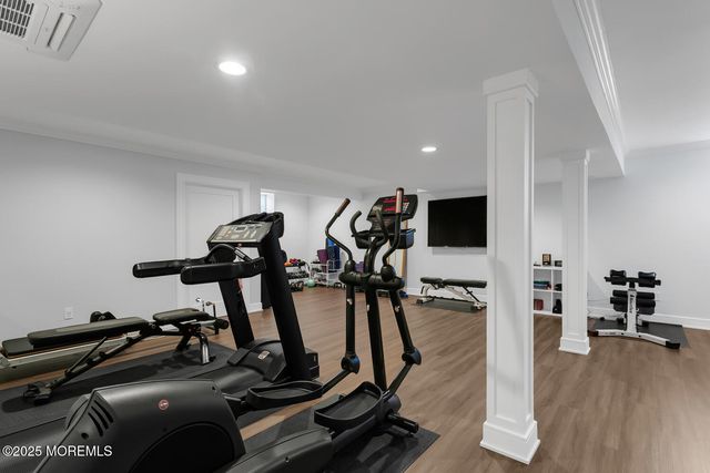 3 Bretwood Drive N, Colts Neck, NJ 07722