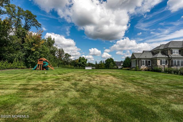 3 Bretwood Drive N, Colts Neck, NJ 07722