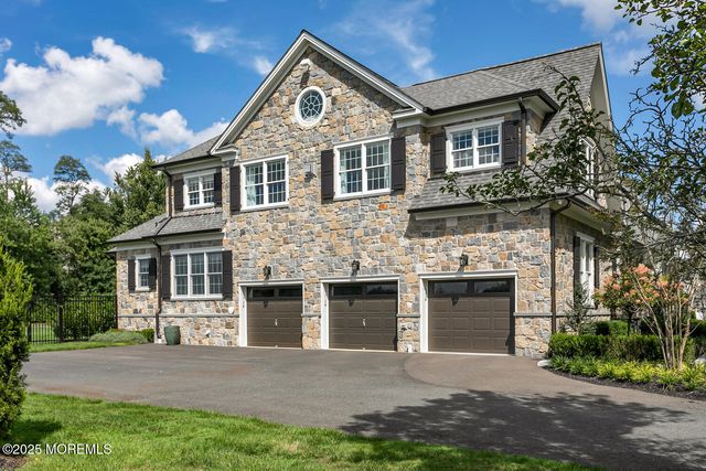 3 Bretwood Drive N, Colts Neck, NJ 07722