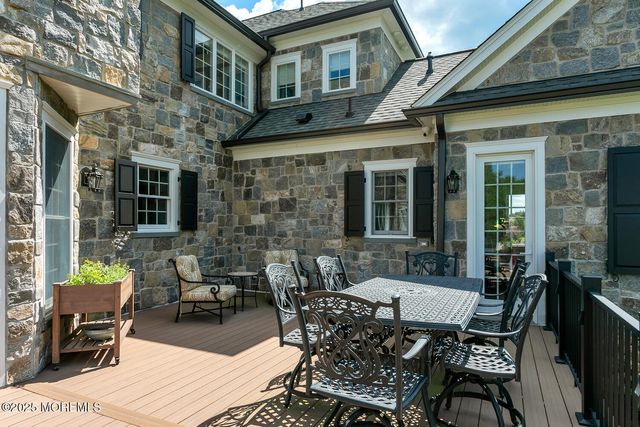 3 Bretwood Drive N, Colts Neck, NJ 07722