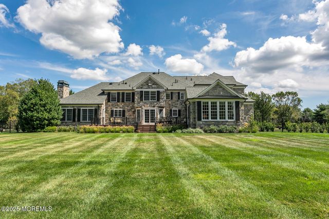 3 Bretwood Drive N, Colts Neck, NJ 07722