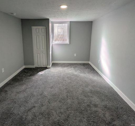 514 E Fairview Avenue, South Bend, IN 46614