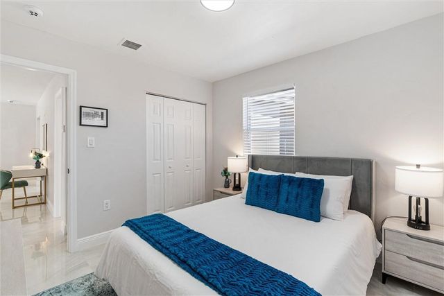 337 SW 21st St 1, Fort Lauderdale, FL 33315