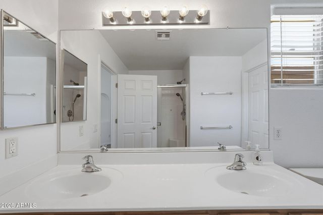 3354 E BELLERIVE Place, Chandler, AZ 85249