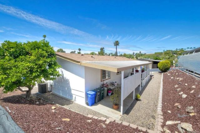 1930 W San Marcos 231, San Marcos, CA 92078