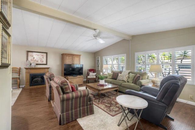 1930 W San Marcos 231, San Marcos, CA 92078