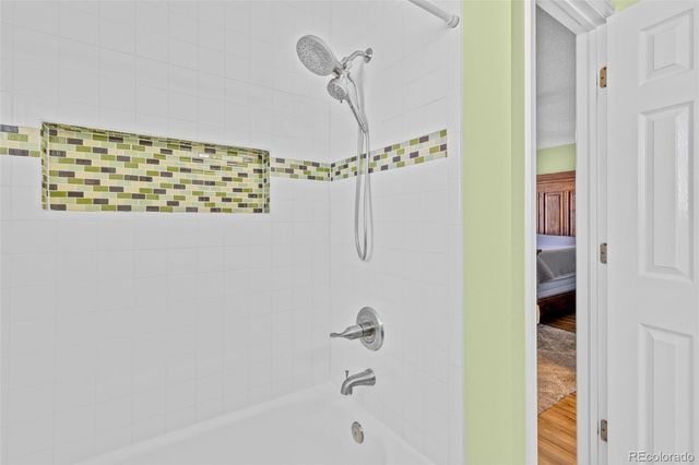 10566 Hyacinth Place, Highlands Ranch, CO 80129