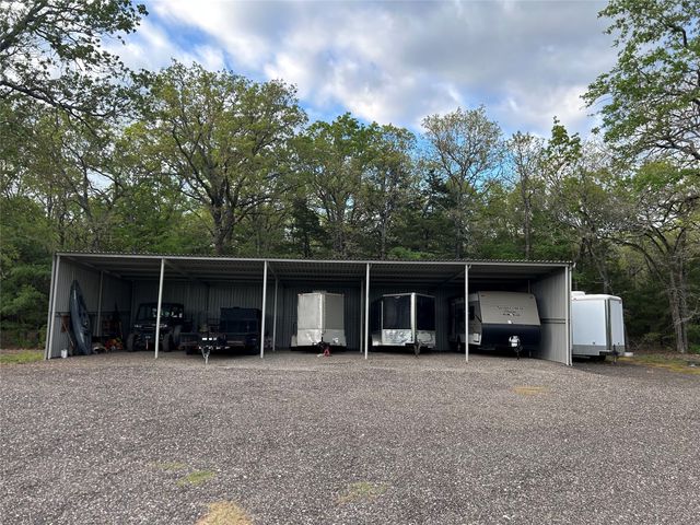 1470 Rs County Road 4525, Point, TX 75472