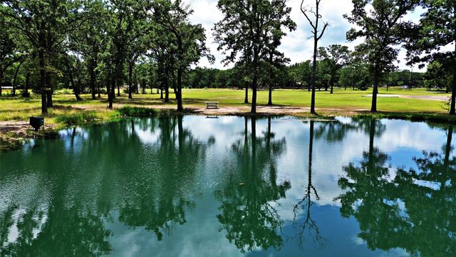 1470 Rs County Road 4525, Point, TX 75472